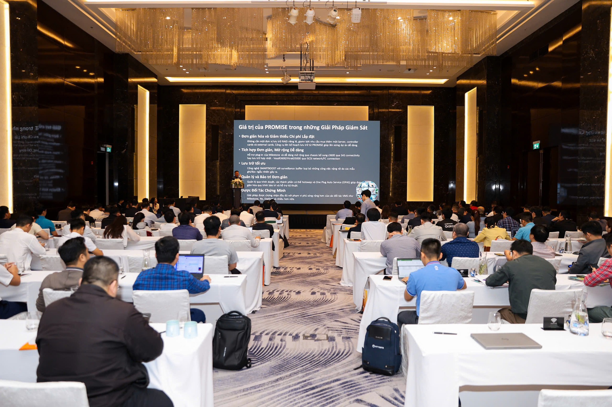 Hội trường sự kiện - Go LightJSC